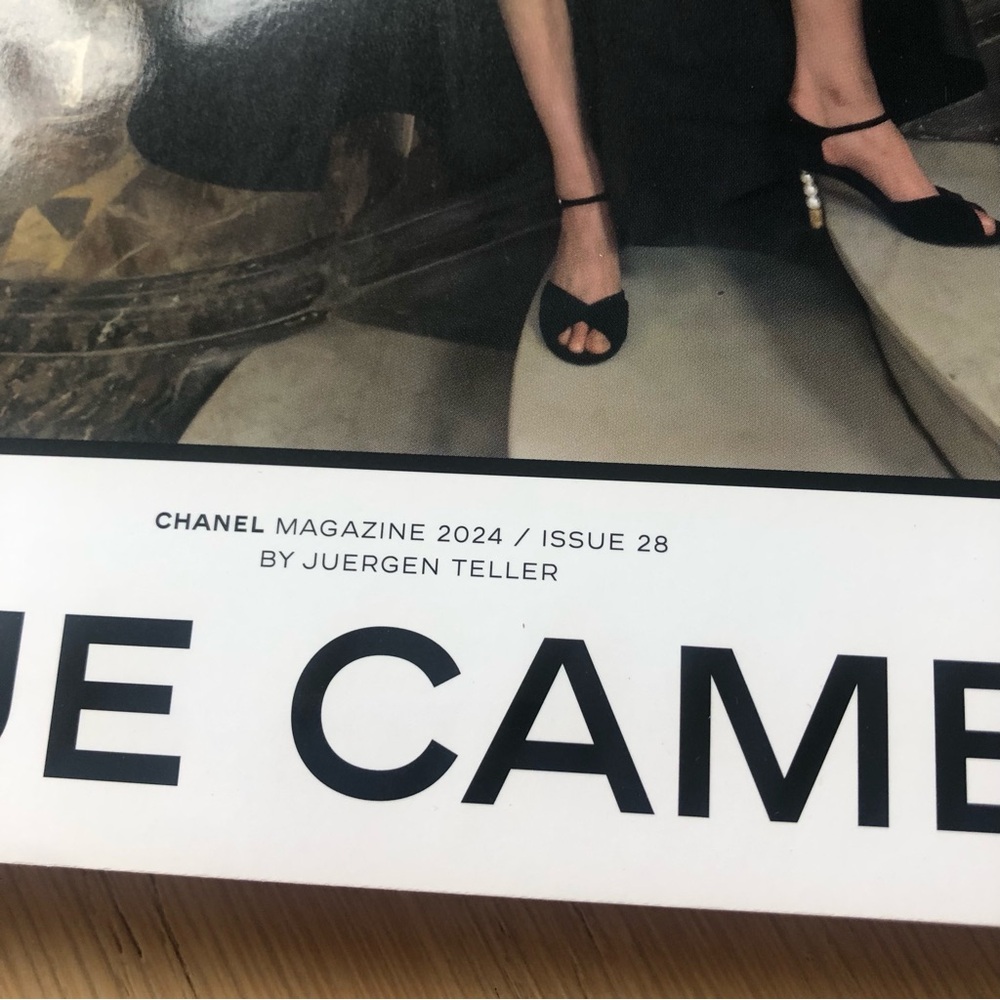 CHANEL magazines issues 26, 27, 28, 29 and posters - Picture 9 of 16